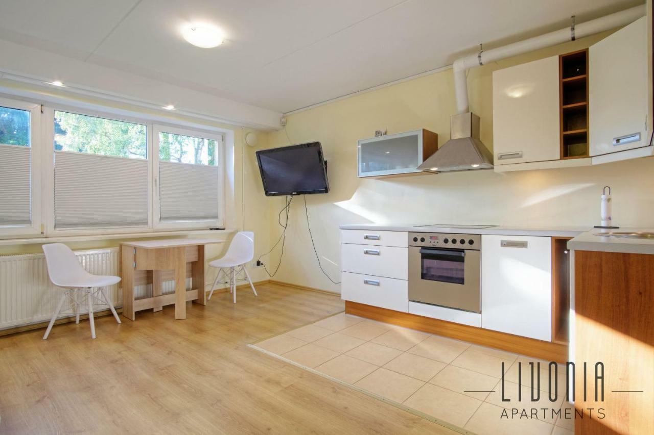 Sunny Studio With Parking, Self-Check-In & Wi-Fi 塔林 外观 照片