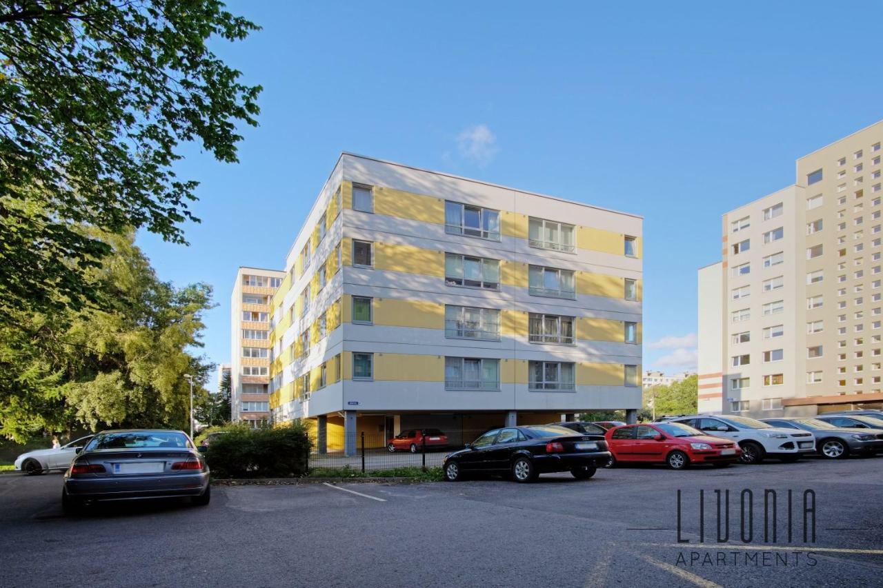 Sunny Studio With Parking, Self-Check-In & Wi-Fi 塔林 外观 照片